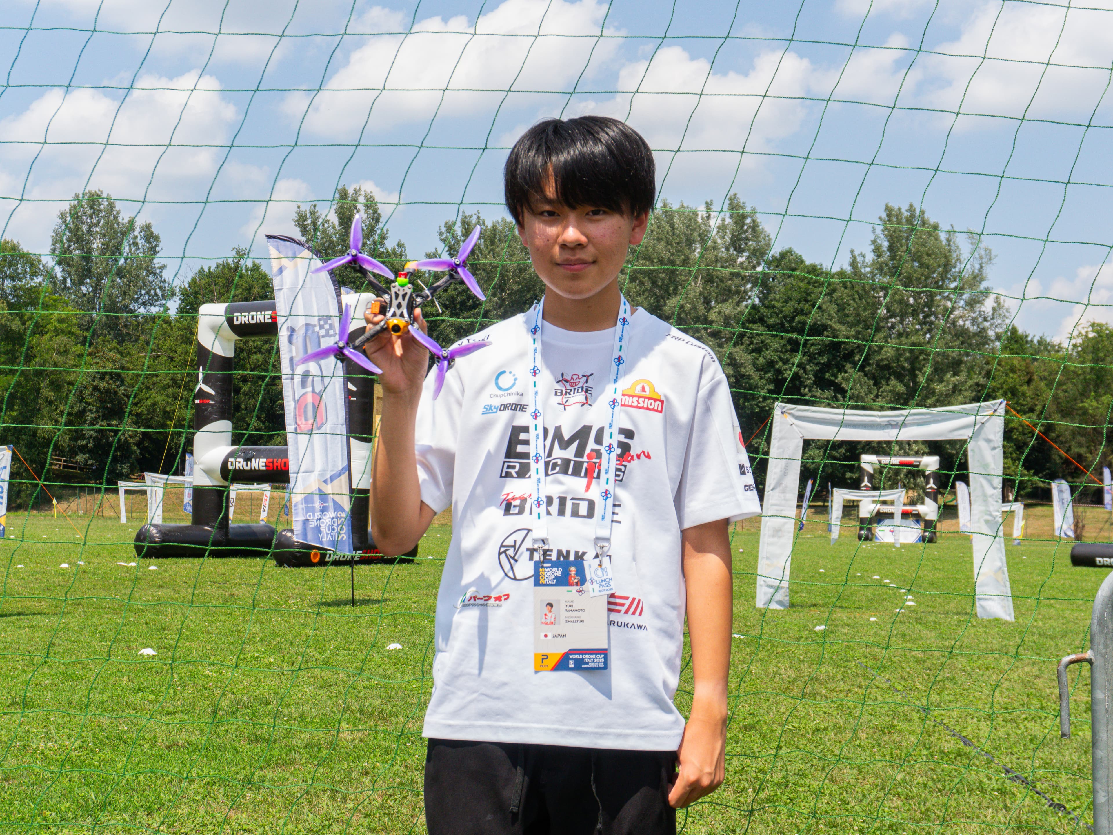 FPVレーサー山本悠貴選手を支援